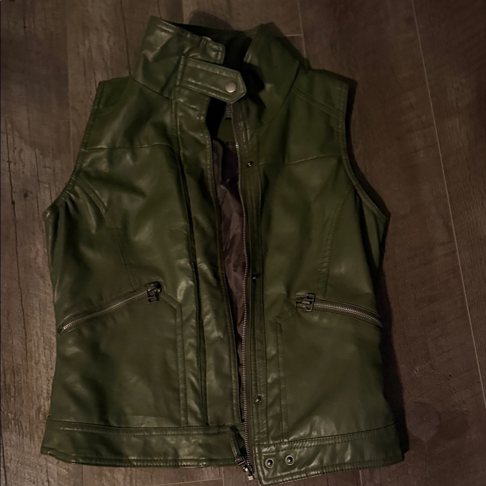 Paper Tee Dark Green Women's Vest